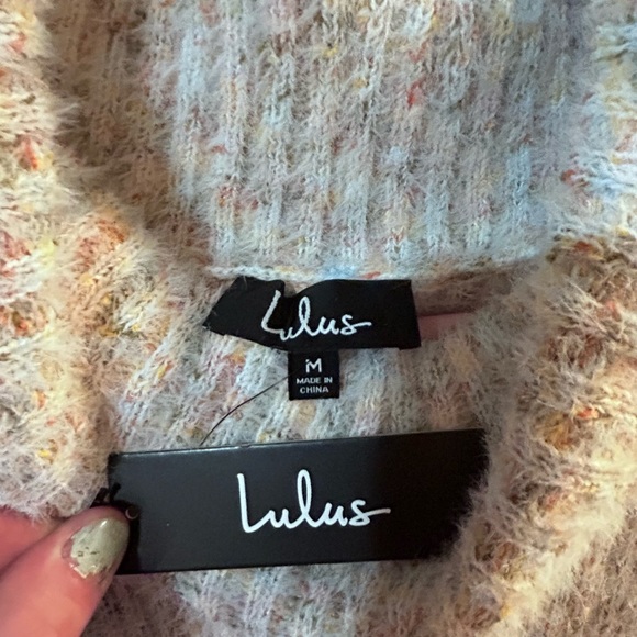 Long sweater dress. - Picture 2 of 2